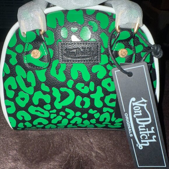 Von Dutch Lime Green Cheetah Print Bowling Crossbody Handbag NWT - Picture 2 of 8